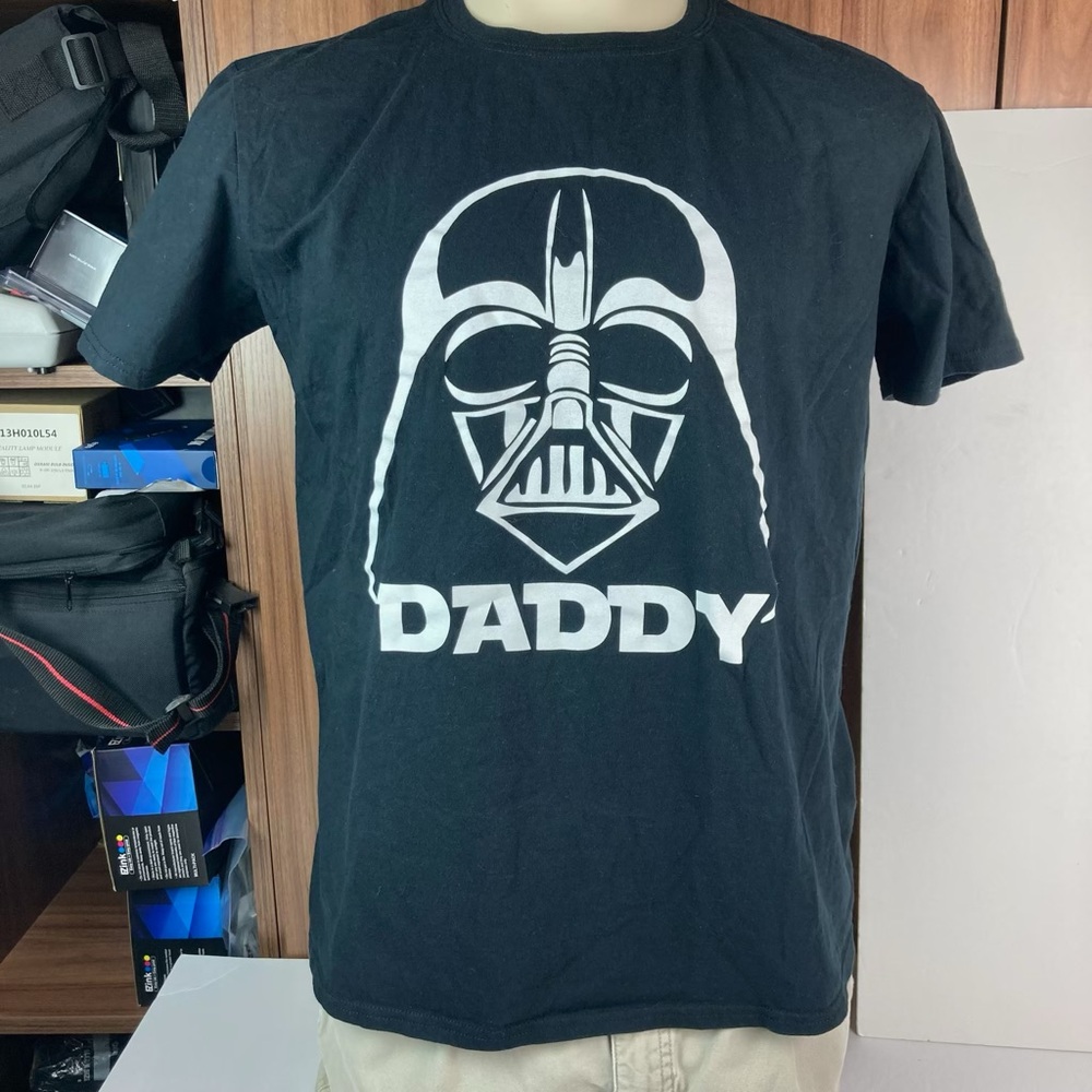 Gildan Black Short Sleeve T-shirt with White Darth Vader Helmet and DADDY Title